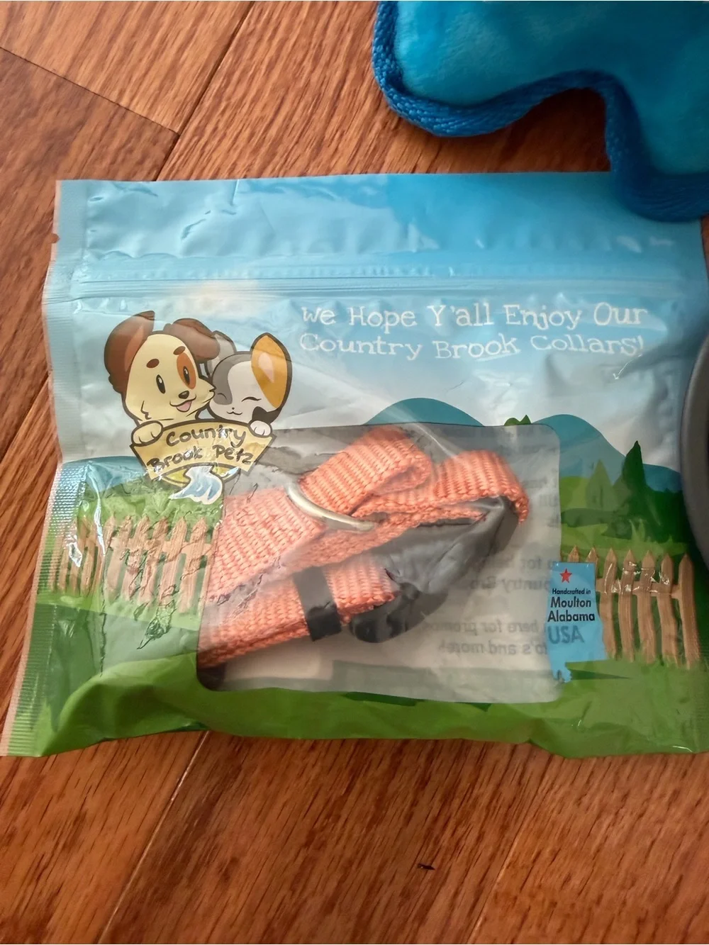 NWT Dog Kit in a Bag (look inside the bag)